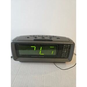 Lenox Sound Digital Alarm Clock‎ Radio AM/FM Green LED Display CR-776
